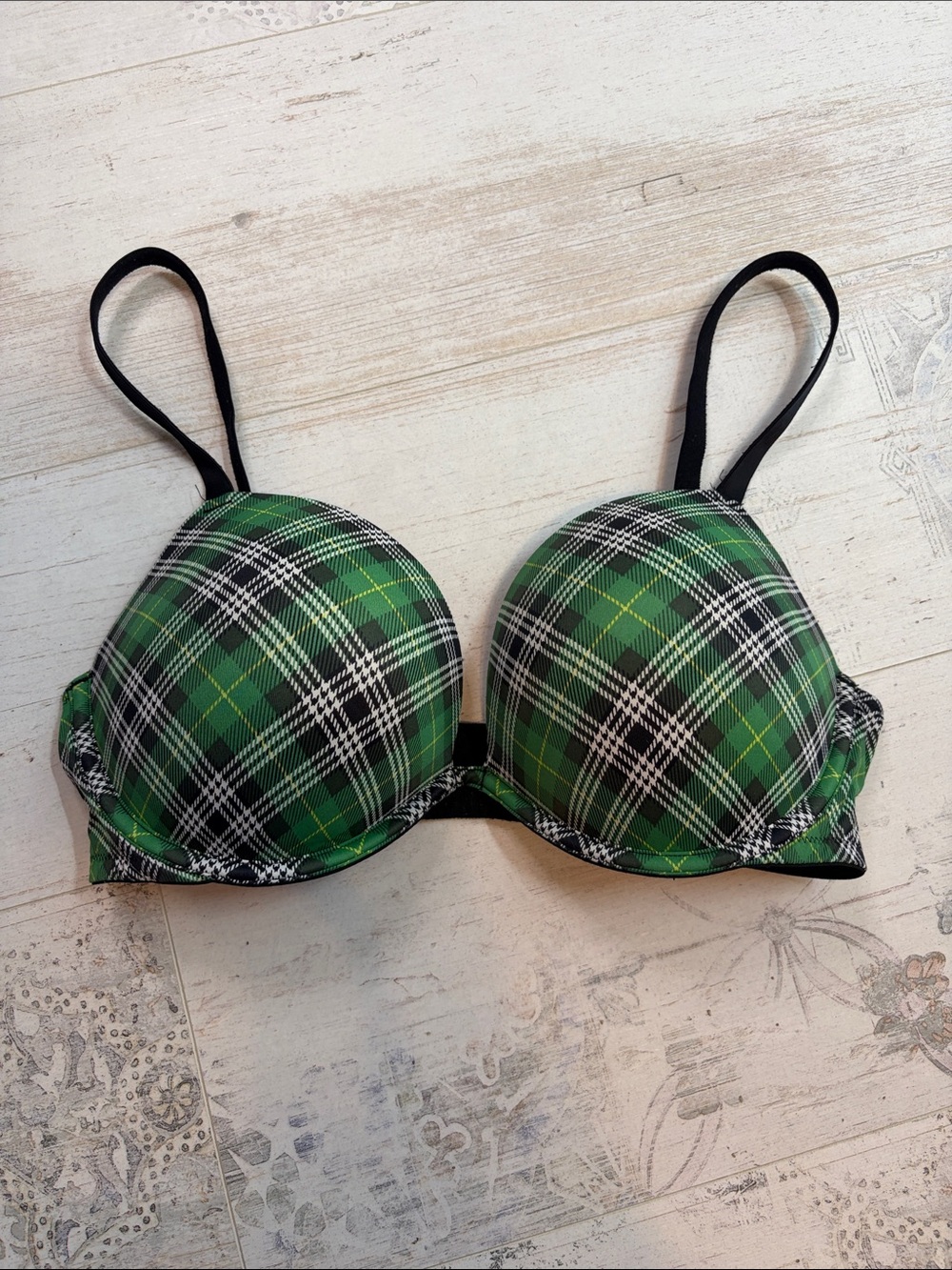 Pink Victorias Secret Green Plaid Wear Everywhere Super Push-up Bra 36D